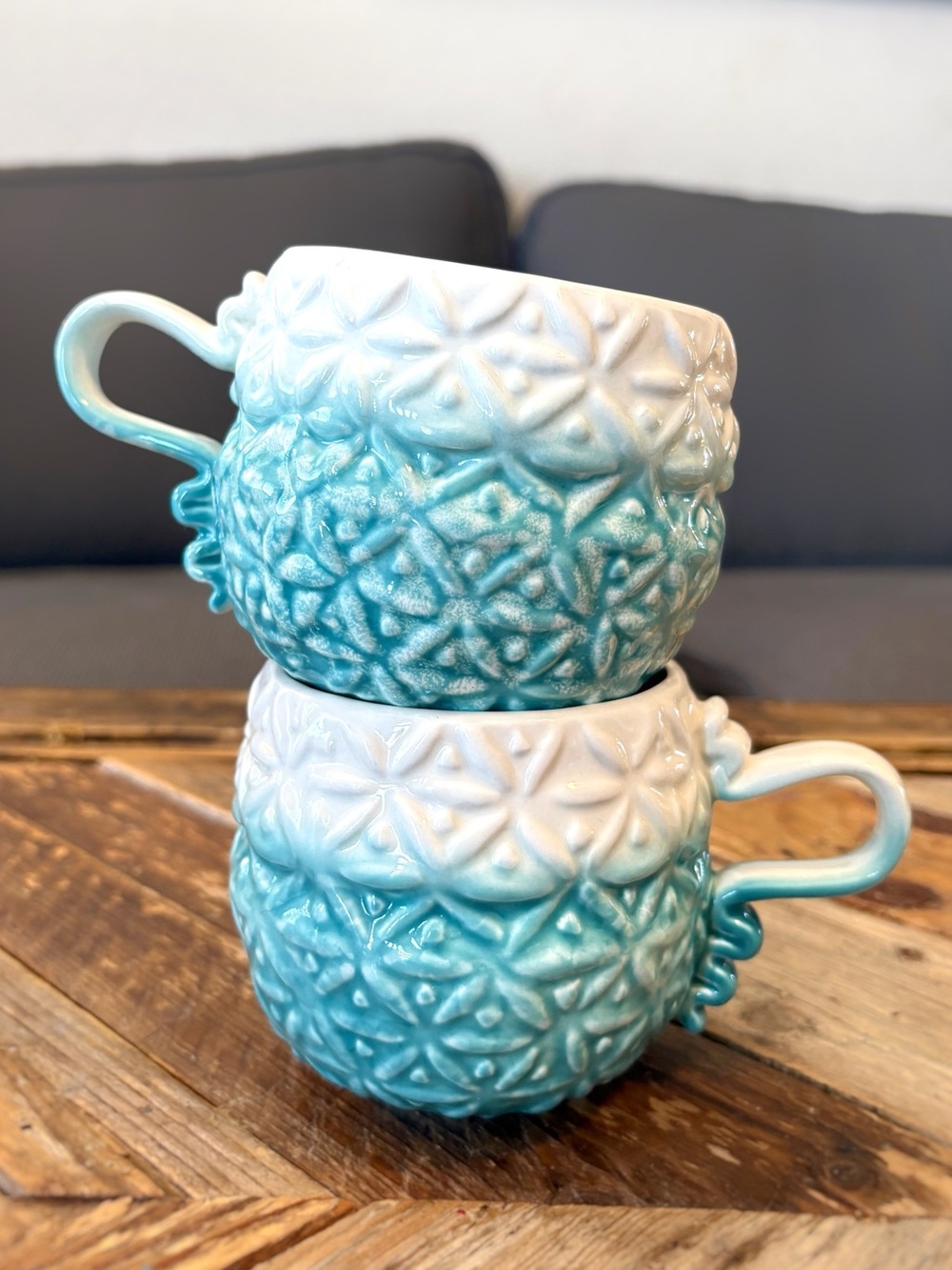 Set of 2 Anthropologie Marshmallow Turquoise White Ombre Textured Ceramic Mugs